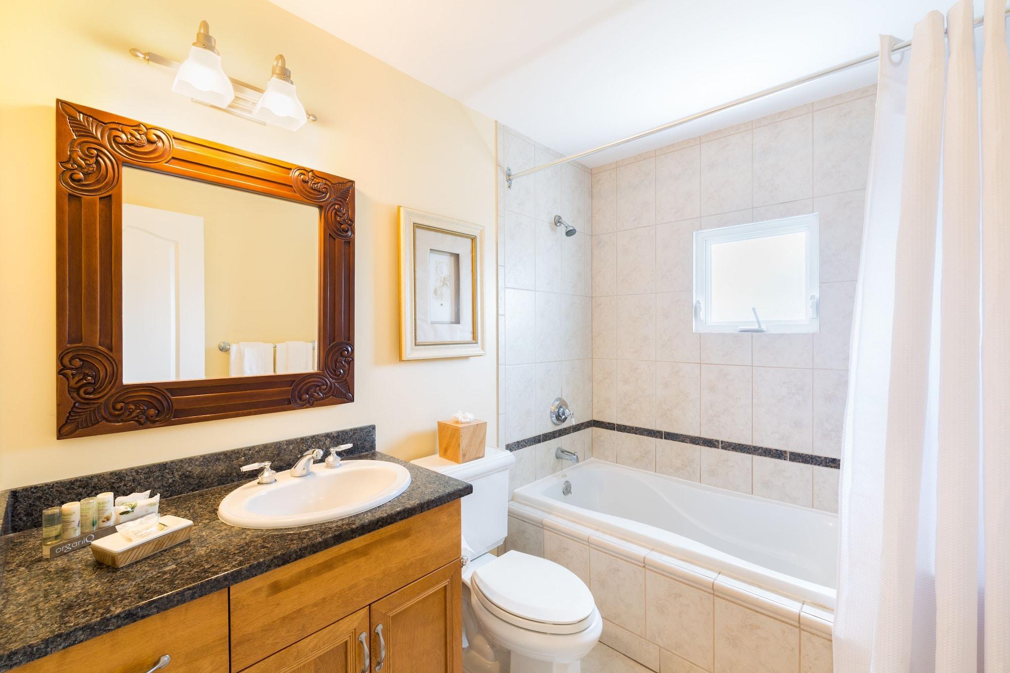 Royal West Indies Grace Bay Extérieur photo