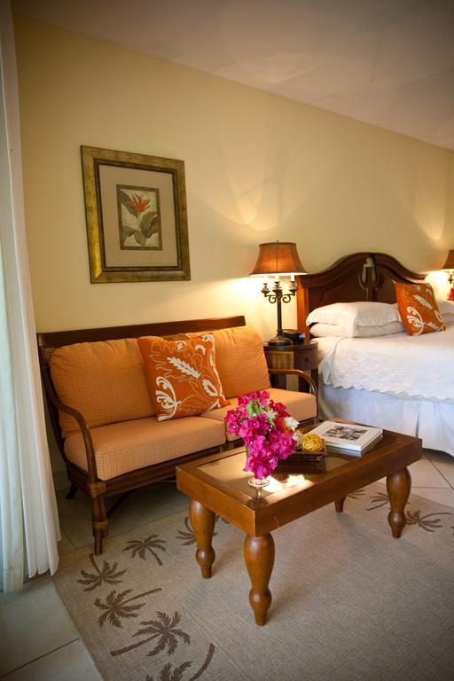 Royal West Indies Grace Bay Extérieur photo