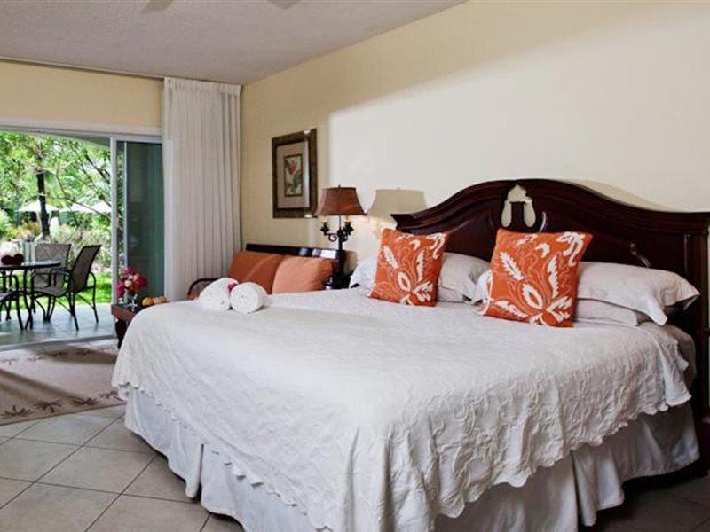 Royal West Indies Grace Bay Extérieur photo