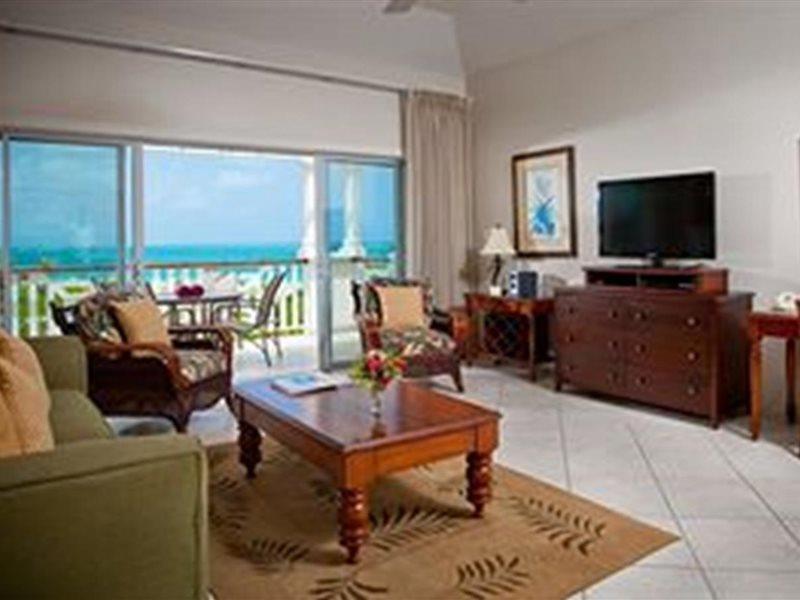 Royal West Indies Grace Bay Extérieur photo